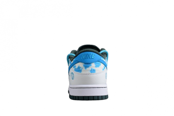 Off-White™ x Nike SB Dunk Low Lot “Blue”
