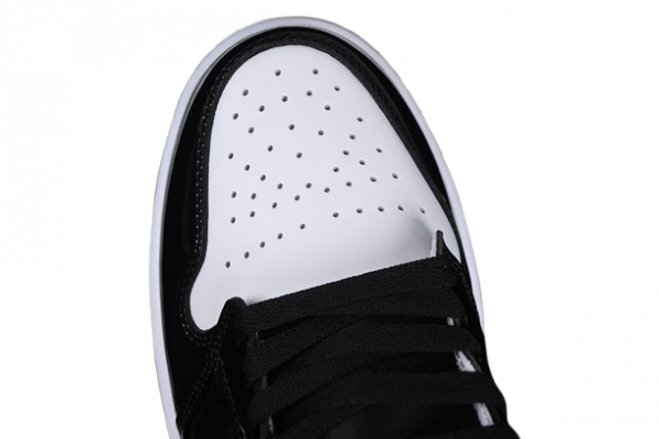 Air Jordan 1 Mid Black Metallic Silver