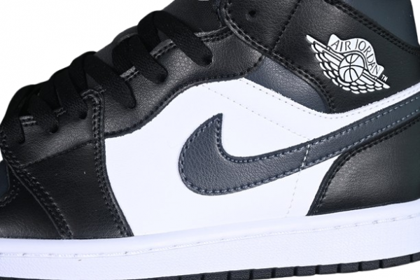 fb9be982-removebg-preview Air Jordan 1 Mid Black Off Noir